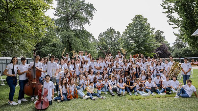 Toda la orquesta
